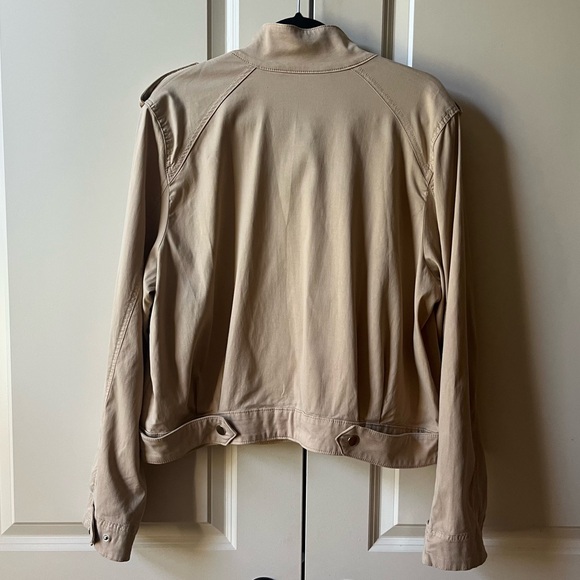 NWT White House Black Market Pret Relaxed Utility Jacket warm sand size XL - Picture 5 of 10